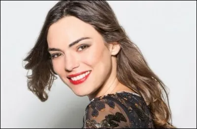 Quel est le titre du premier album d'Alma ?