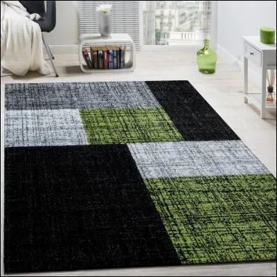 J'ai 80 carreaux sur mon tapis et 10 rectangles. Combien y a-t-il de formes sur mon tapis ?