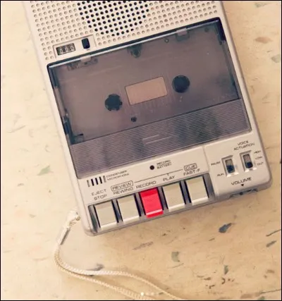 De qui parle la 11e cassette ?