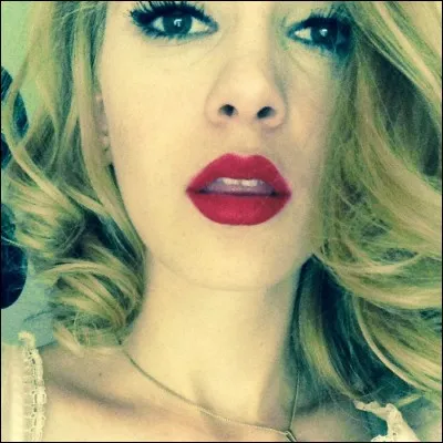 Comment s'appelle sa chaîne YouTube?