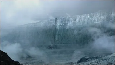 Comment s'appelle le chemin qui mène jusqu'au Mur du Nord ?