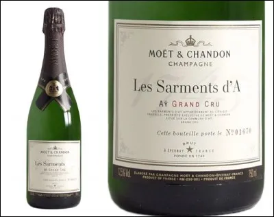 Quelle lettre faut-il insérer dans le mot "as" pour obtenir le nom de ce vin de Champagne, au pluriel ?