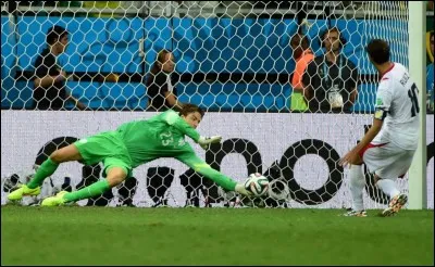 Combien y a-t-il eu de séances de tirs au but durant la compétition ?