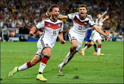 A quelle minute de la finale Mario Götze inscrivit-il le but de la victoire contre l'Argentine ?