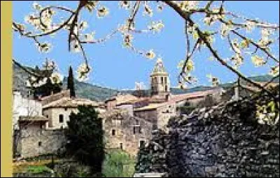 Pour finir, je vous emmène en Ardèche, à la découverte de Vesseaux. Nous serons en région ...