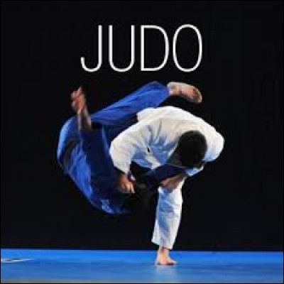 Le judo est un sport de combat sans armes, d'origine japonaise, consistant à déséquilibrer en souplesse son adversaire afin de le mettre hors de combat. Mais combien de ceinture en totalité peut-on obtenir dans ce sport ?