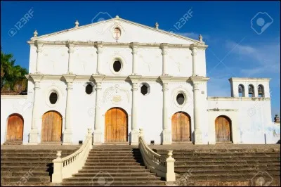 Quel Français veut faire une rupture avec l'Église catholique lors des guerres de religion ?