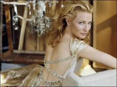 Dans ce clip pour Giorgio Armani, Cate Blanchett dit plusieurs fois ''Si'' ... Normal, c'est le nom du parfum ! Quel moment instrumental d'une chanson de Mika accompagne cette publicité ?