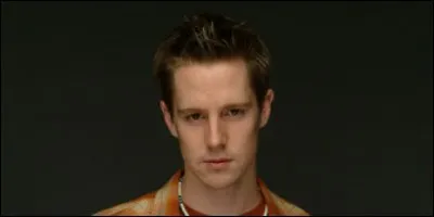 Dans quelle série Logan Echolls est-il l'un des personnages principaux ?