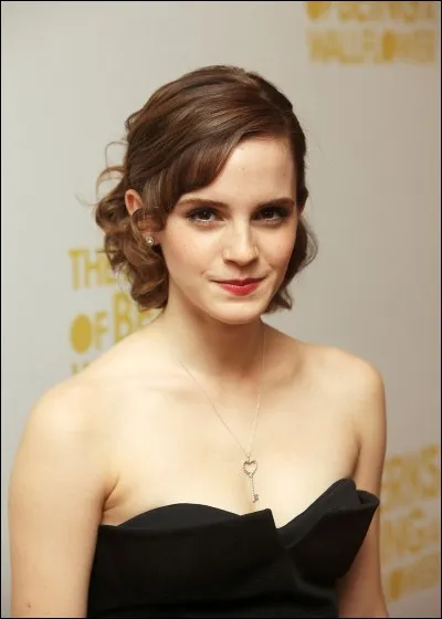Vrai ou faux. Emma Watson voulait arrêter de jouer le rôle d'Hermione Granger en plein milieu de la saga.