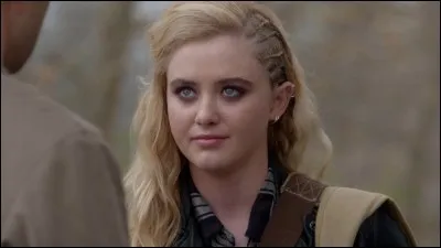 Dans l'épisode 9 "Au nom du père" Castiel retrouve une certaine Claire Novak ; mais qui est-elle pour lui ?