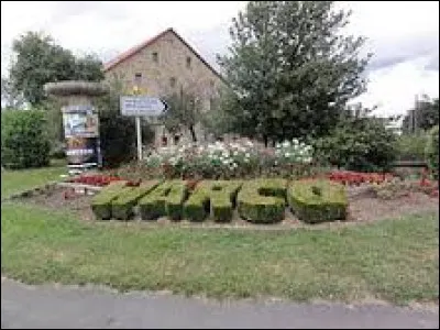 Comme vous pouvez le voir sur cette image, notre balade se termine à Warcq. Village Ardennais, il se situe en région ...