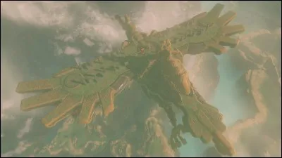 Quel est le nom abrégé de la créature divine des Piafs ?