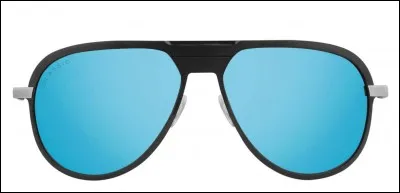 Vous roulez en voiture. C'est limité à 50 mais la route est droite et il y a de la visibilité.