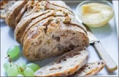 Qu'a-t-on m&eacute;lang&eacute; &agrave; la p&acirc;te de ce pain rustique ?