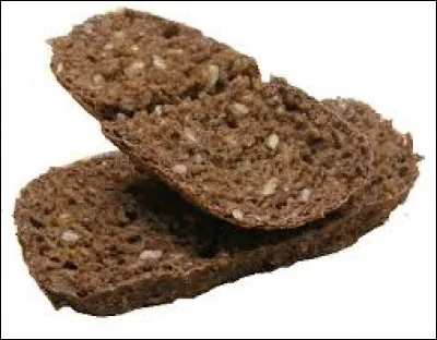 La mie est dense et brune.