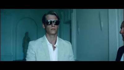 Quelle est la première phrase de la chanson ?