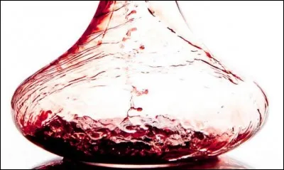 Que voyez-vous au fond de cette bouteille ? Découvrez-le en insérant une lettre dans le mot "le".