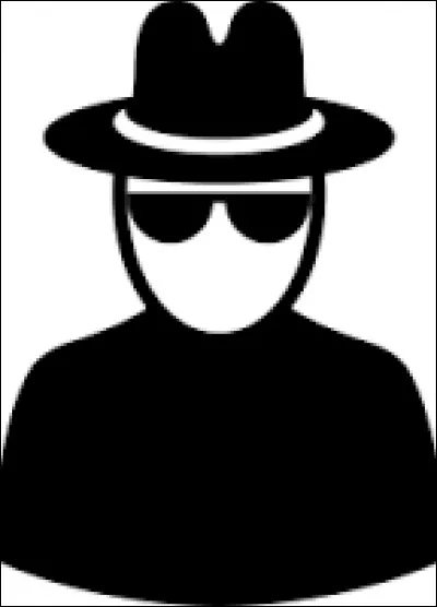 Qui est l'espion chargé de raconter cette prophétie au seigneur des ténèbres ?