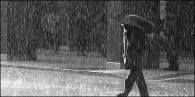 Quel mot ne désigne pas la pluie ?