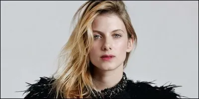 Quelle actrice française joua dans "Inglorious Basterds" de Quentin Tarantino et dans "Le Concert" de Radu Mihaileanu ?