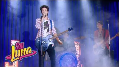 Qui fait partie du groupe de musique du Jam&Rollers ?