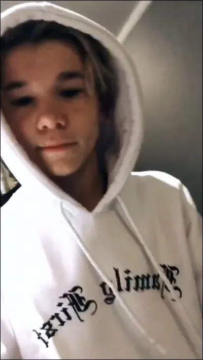 Qui est sur cette photo ?