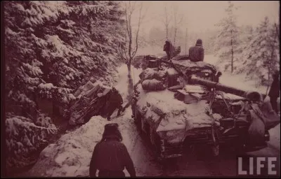 Quelle est la date de la bataille des Ardennes ?