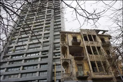 Quelle est la guerre civile qui a eu lieu en raison des chrétiens et musulmans ?