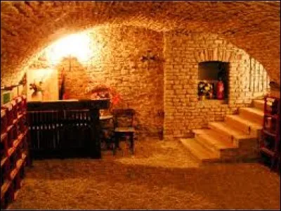 Comment dit-on "la cave" en néerlandais ?