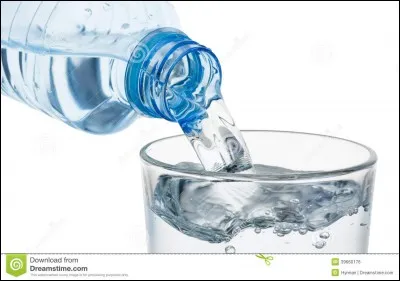 Si vous buvez l'eau en bouteille, quelle est-elle ?