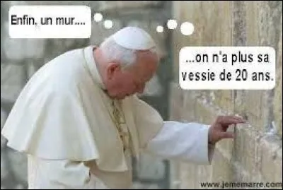 Dans quelle ville israélienne se tient le Mur des Lamentations ?