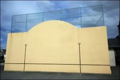 Dans la pratique de quel sport retrouve-t-on ce type de mur ?