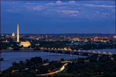 W comme Washington. Quel fleuve passe dans la capitale fédérale ?