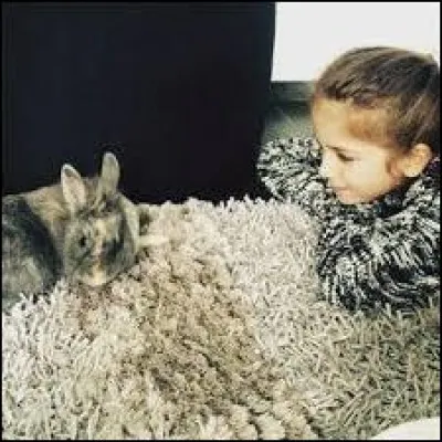 Quel est son animal de compagnie ?