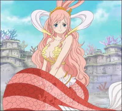 Pendant combien de temps Shirahoshi est-elle restée enfermée dans la tour de Nacre ?