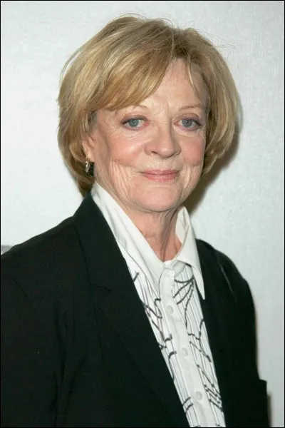 Comment s'appelle l'actrice qui joue la directrice de Gryffondor ?