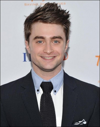 Pour commencer, comment s'appelle l'acteur qui joue Harry Potter ?