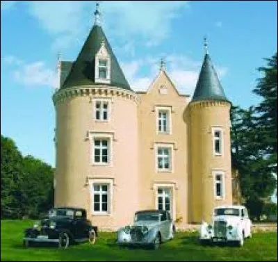 Nous terminons notre balade au château de Vernon. Nous sommes dans la Vienne, en région ...