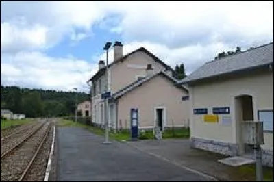 Village Corrézien, sur le Plateau de Millevaches, Lacelle se situe dans l'ancienne région ...