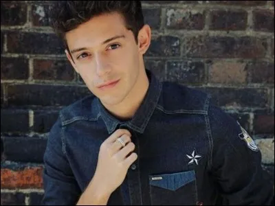 Quelle est sa nationalité ?