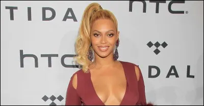 Comment s'appellent ces trois filles ?