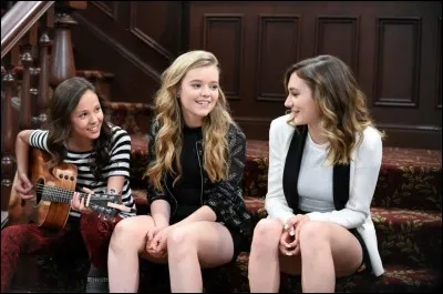 Dans la série, Summer aime :