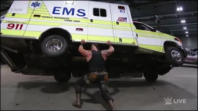 Qui Braun Strowman a-t-il attaqué à Raw ?