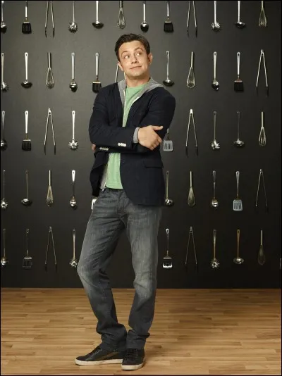 Quel est le travail de Josh ?