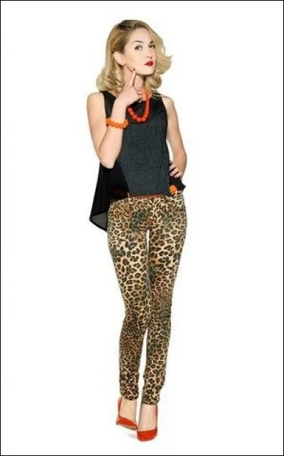 Quel âge a-t-elle ? (2017)