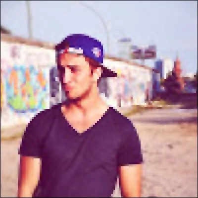 Qui est ce youtubeur ?