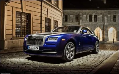 À quelle marque cette voiture appartient-elle ?