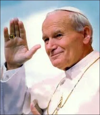 Karol Józef Wojtyła est élu pape catholique et devient le pape Jean-Paul II.