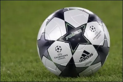 Quel est le record de buts marqués dans un seul match de Ligue des champions ? (par les deux équipes)